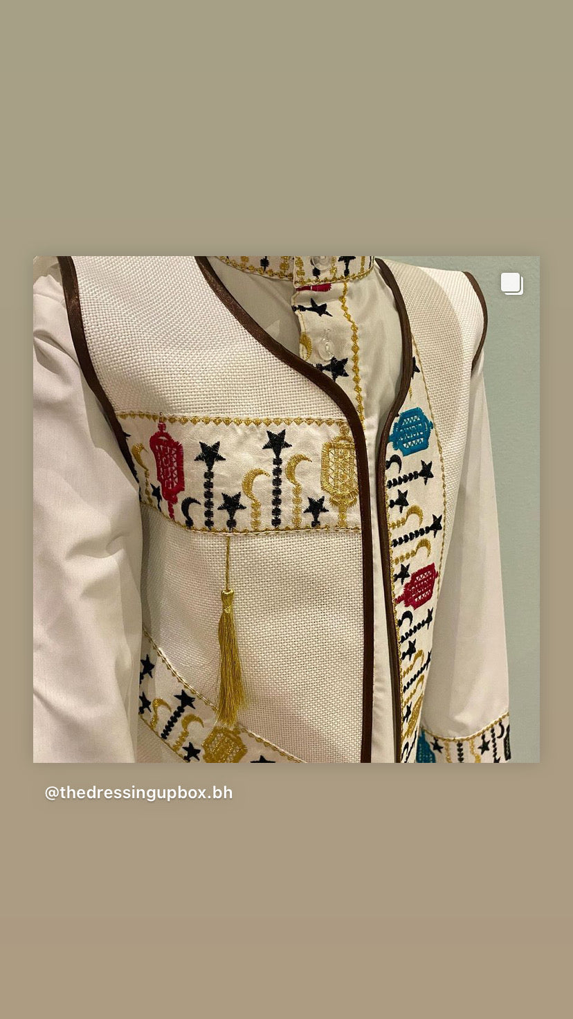 Embroidered Thobe & Waistcoat Set