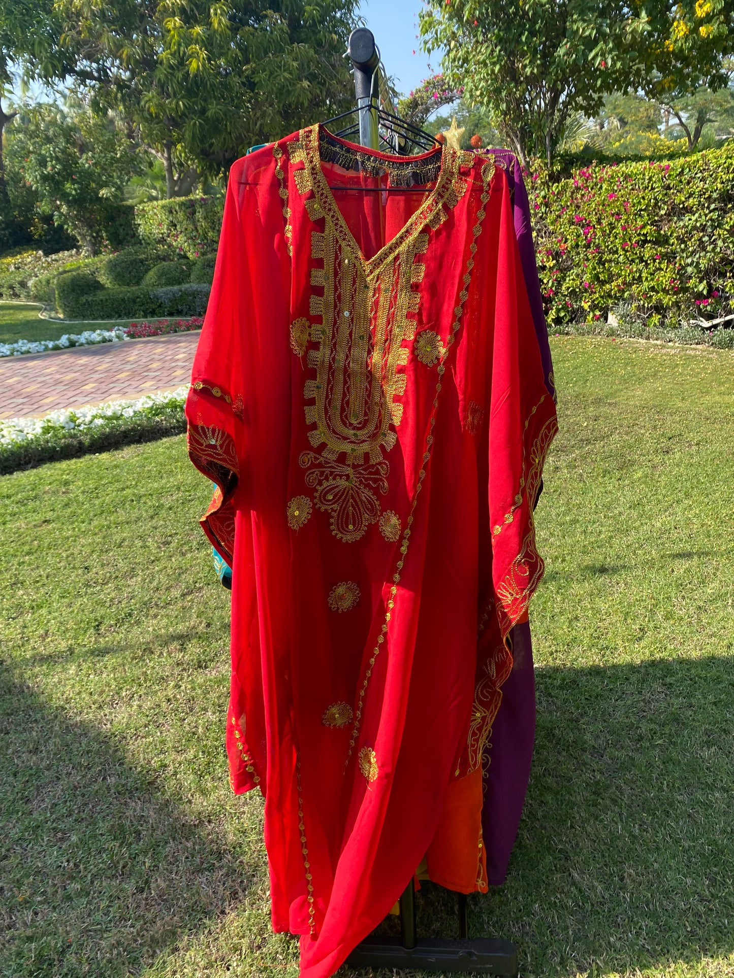 Re & Gold Lined Jalabiya