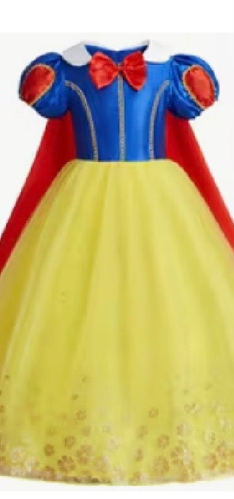 Snow White with Cape