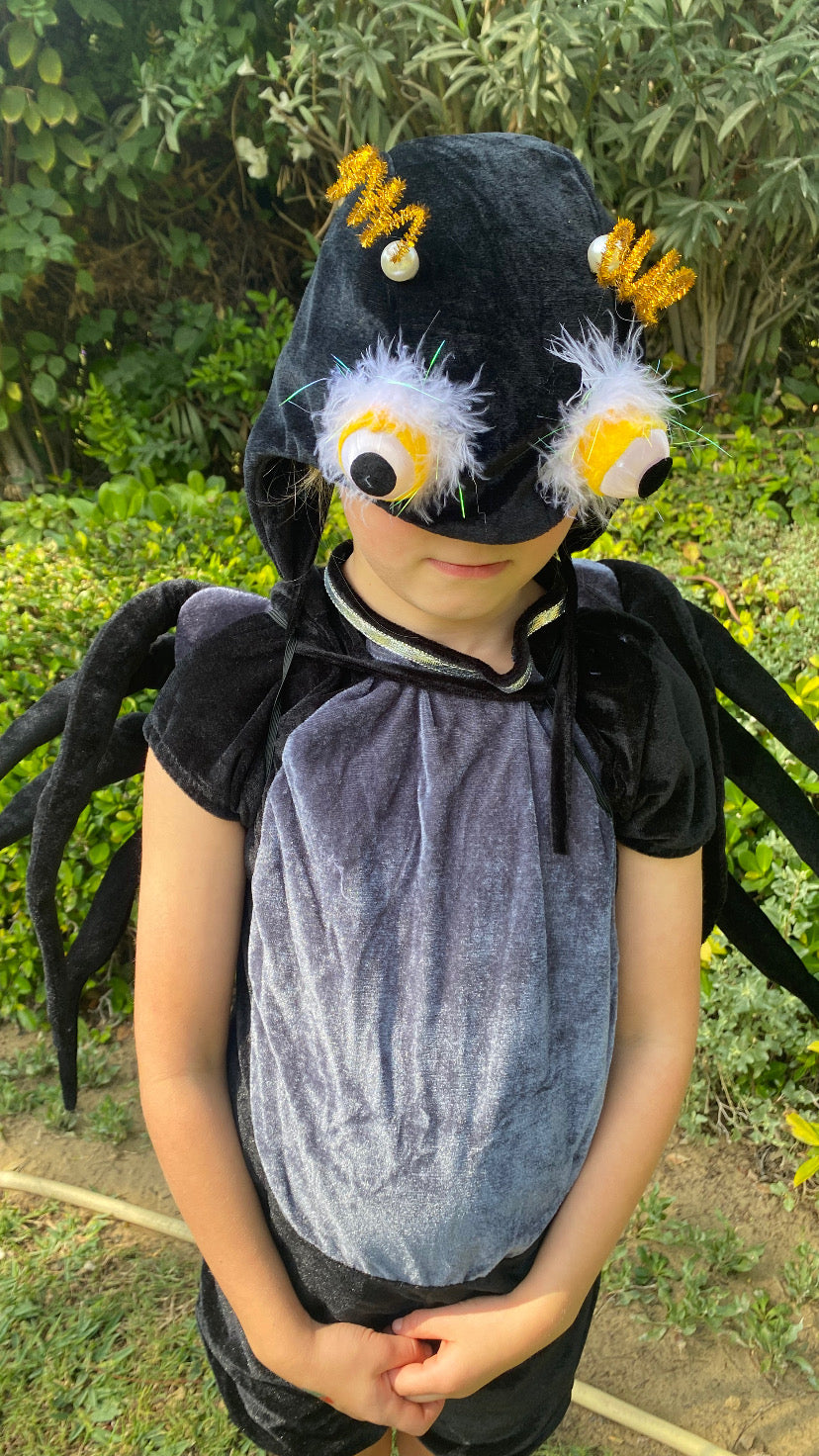 Yellow Eyed Bug Costume